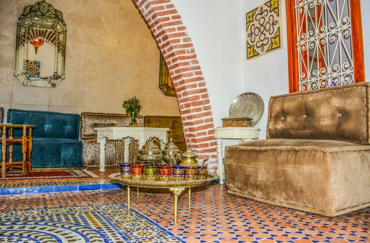 Riad Dari Tetouan Bagian luar foto